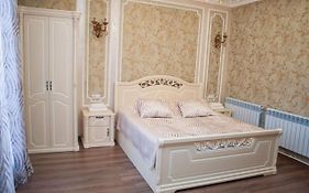 Ahana Hotel